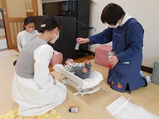 写真：すくすく測定の様子