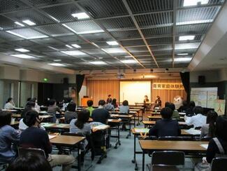 写真：養育家庭体験発表会
