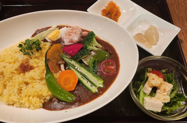 写真：たっぷり野菜カレー