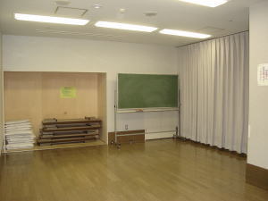 写真：第4学習室1