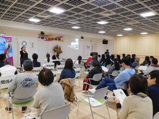 写真：講演会1