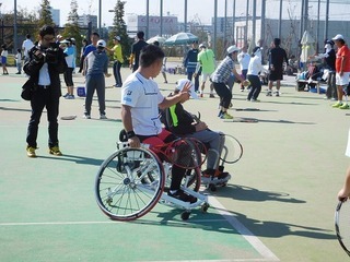 写真：テニス1