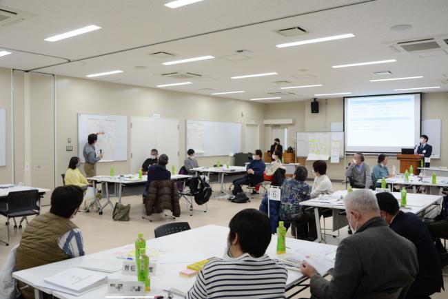 写真:令和4年度第3回区政モニター会議の様子