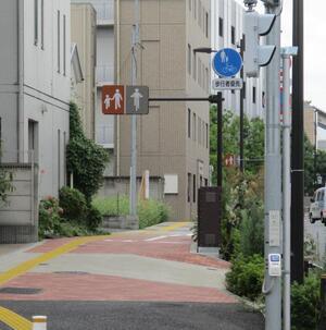 写真：標識撤去除外路線
