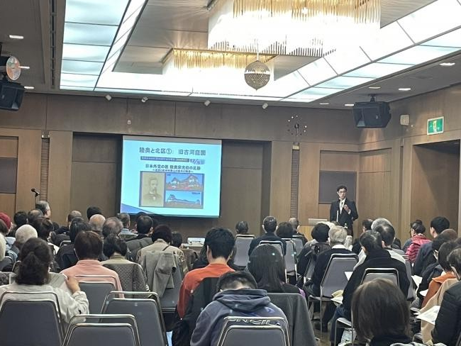 写真：講演会の様子
