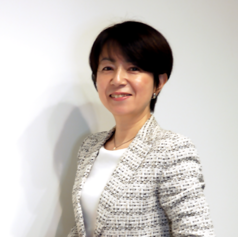 鈴木 茂美 氏
