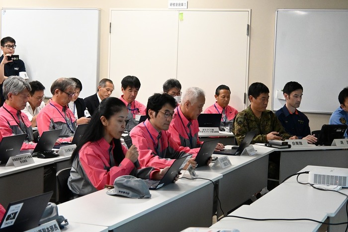 災害対策本部会議訓練の様子の画像