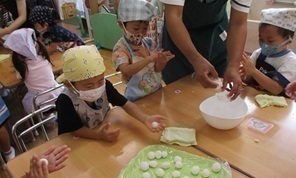 お月見団子づくり