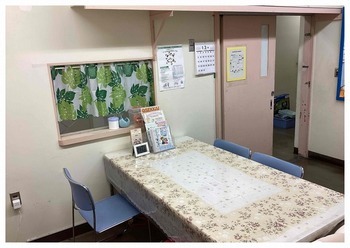 中高生が学習や読書ができる部屋です。