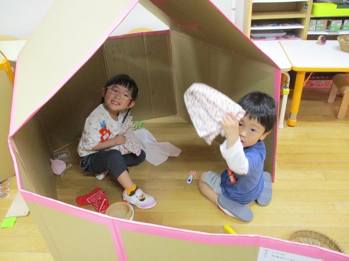 3歳児ごっこ遊びの様子