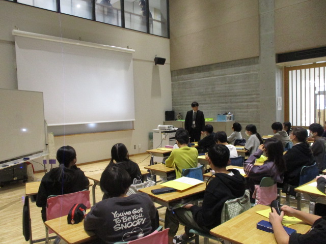 校内研究の写真