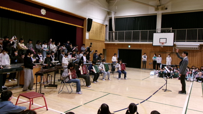 6年生の演奏
