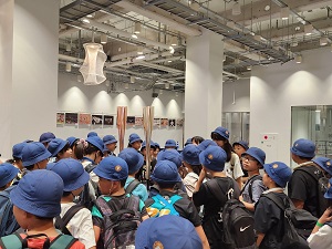 見学の様子1