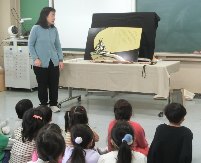 おはなし会の様子