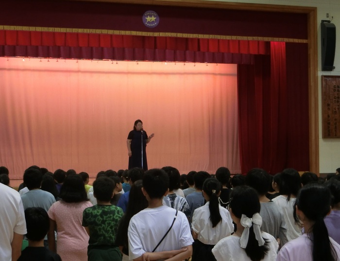 朝会の様子