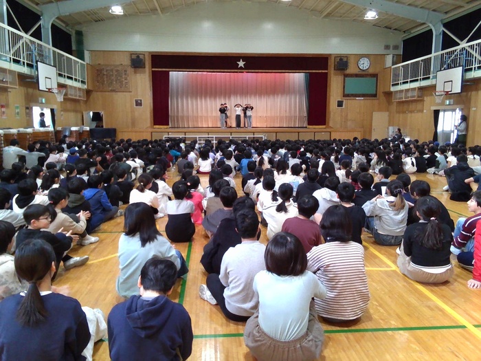 一組目の発表の様子