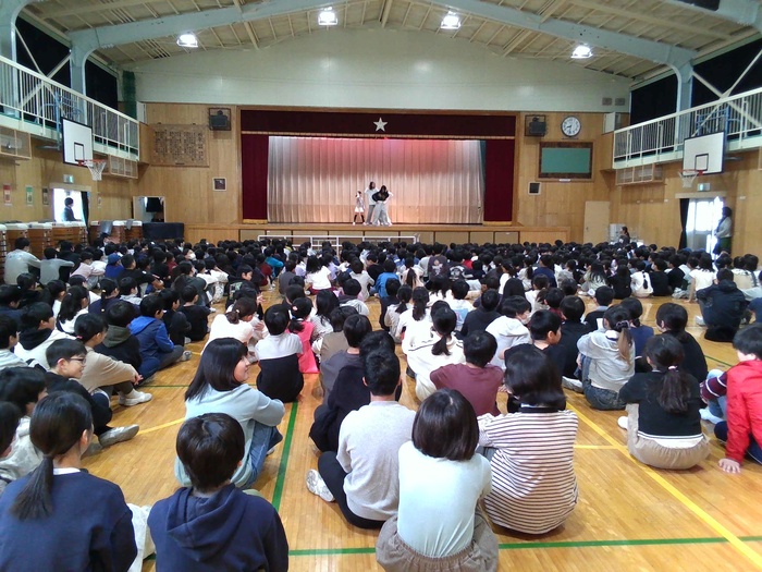 二組目の発表の様子