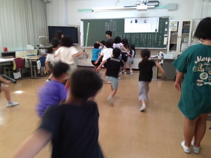 だるまさんがころんだ