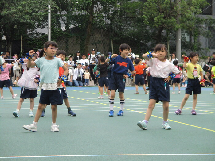 運動会の表現の様子