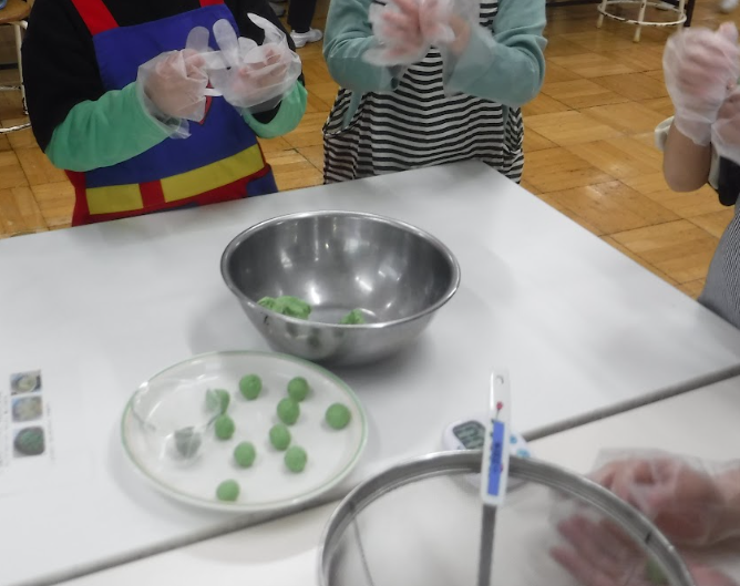 丸めた団子