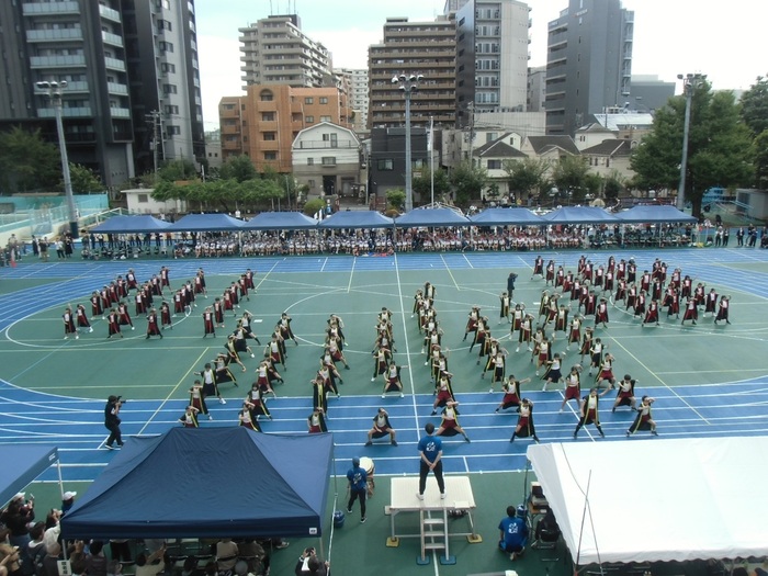 運動会5、6年生ソーラン節写真