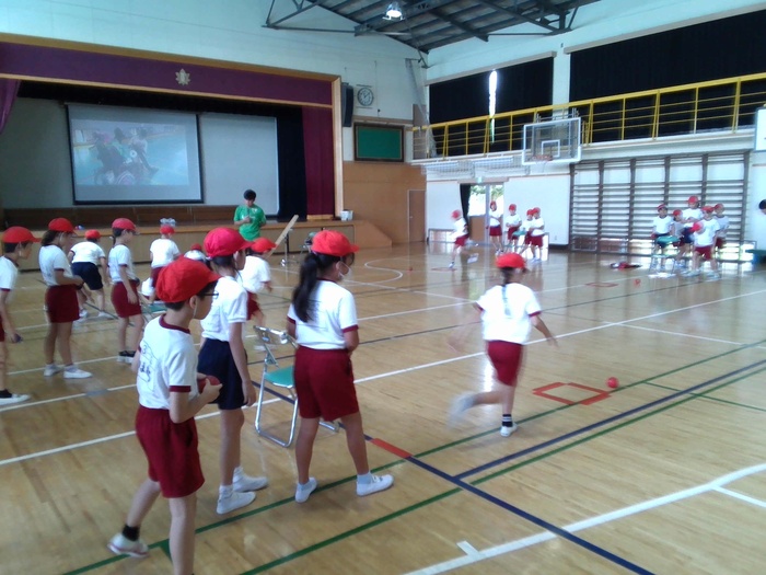 ボッチャをしている様子