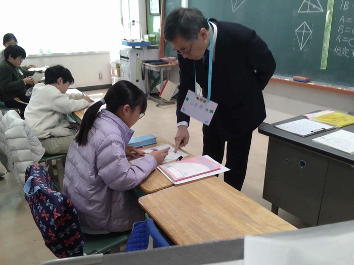 5年生の正十二角形の求め方の様子