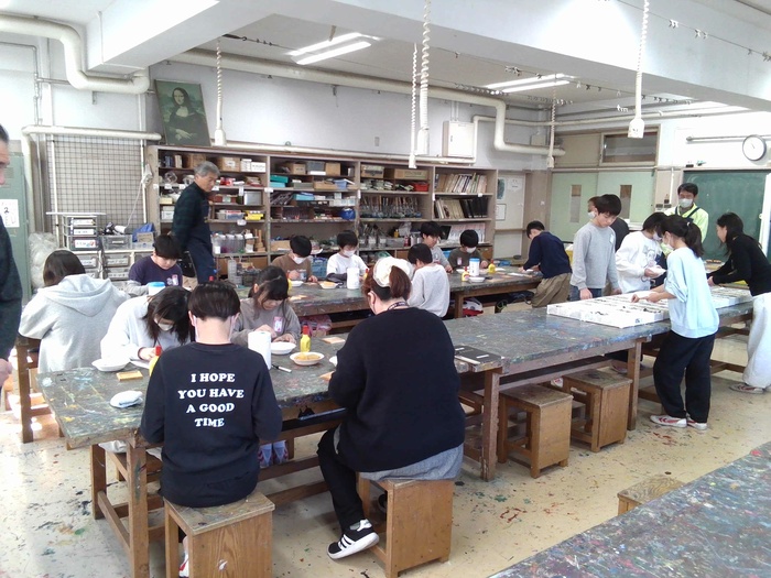 モザイクタイル作りの様子1