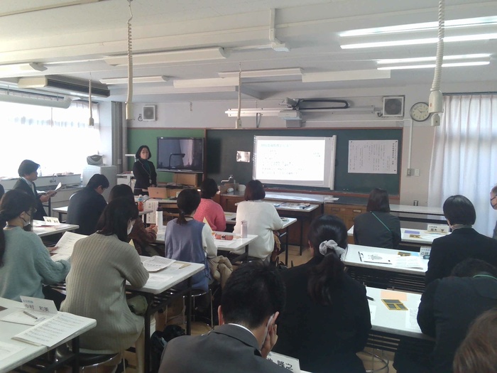 講師の方々にご指導いただいている様子3