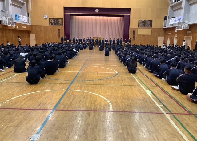 生徒会朝礼1