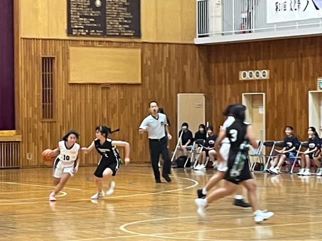 女子バスケット3