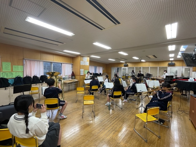 吹奏楽部