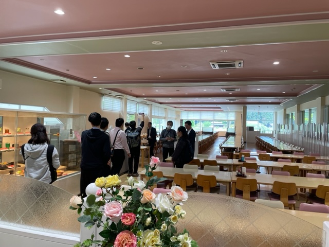 昼食