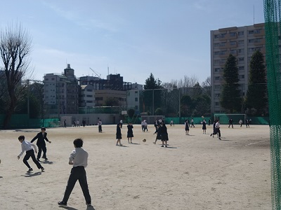 昼休みの風景