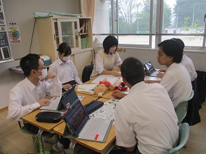 班での話し合いの様子