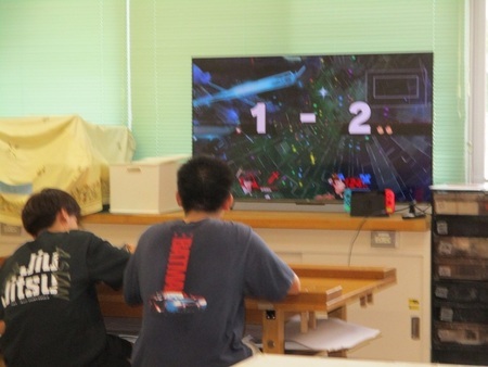 ゲーム対戦している様子