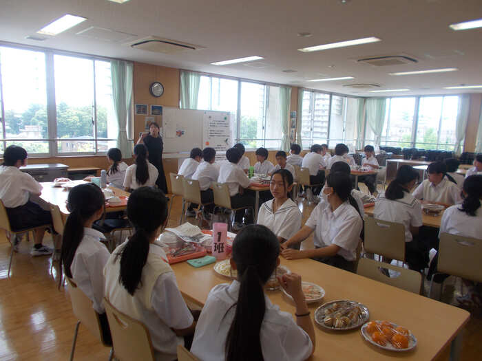 ランチルーム給食の様子