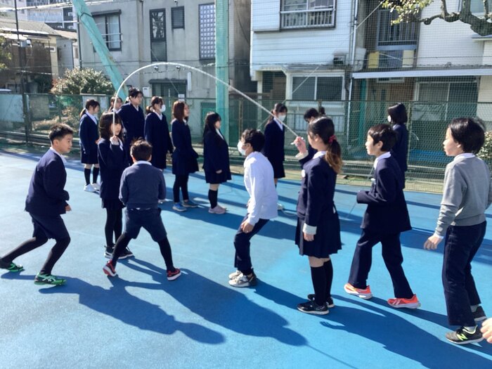 休み時間の練習の様子