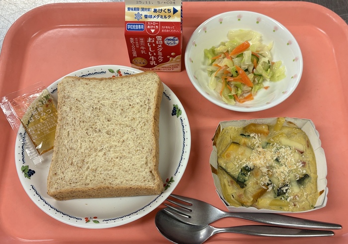 10月23日　今日の給食写真