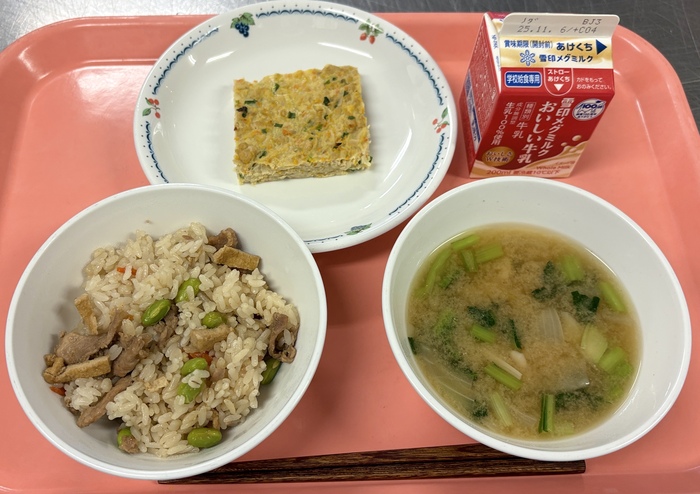 10月24日　今日の給食写真