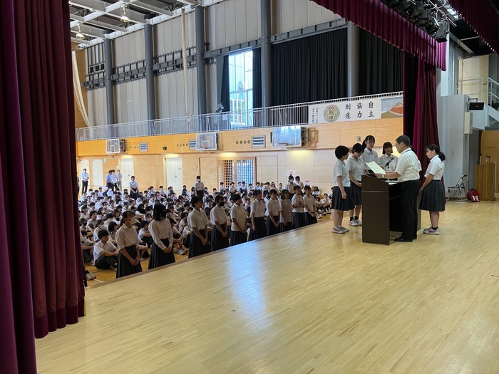 女子バレーボール部の表彰