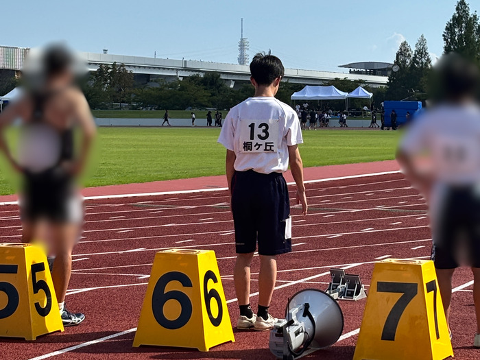 スタートの後ろ姿