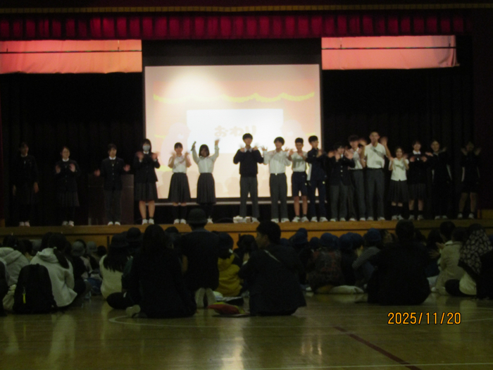 生徒会発表の様子（3）