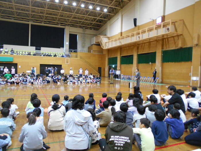 新入生と転入生を迎える会の写真