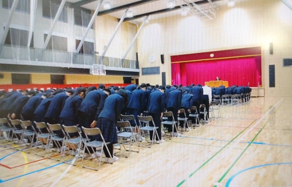 後期課程 令和8年度の進級式の様子の写真