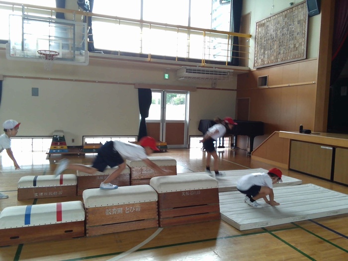 2年生の体育の授業風景