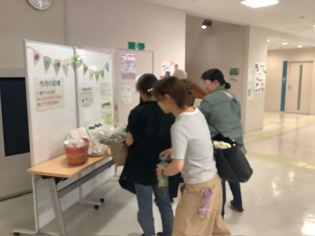 写真:マルシェの様子1