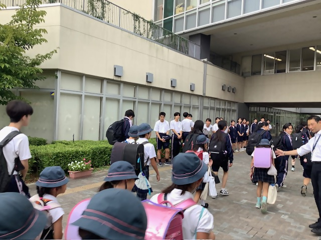 あいさつ1