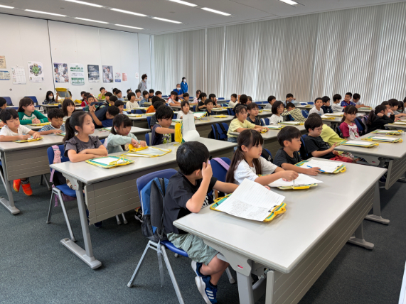 社会科見学の様子2